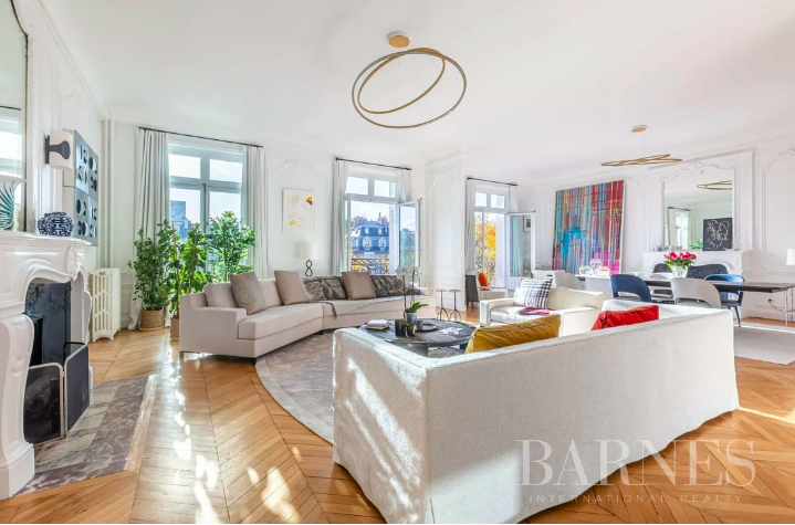 Exclusive Paris 17 Etoile Exceptional Apartment Upper Floor 5 Bedrooms