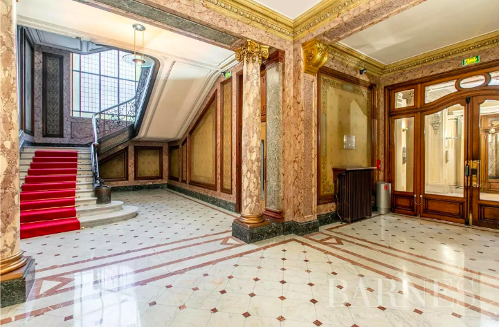 Exclusive Paris 17 Etoile Exceptional Apartment Upper Floor 5 Bedrooms