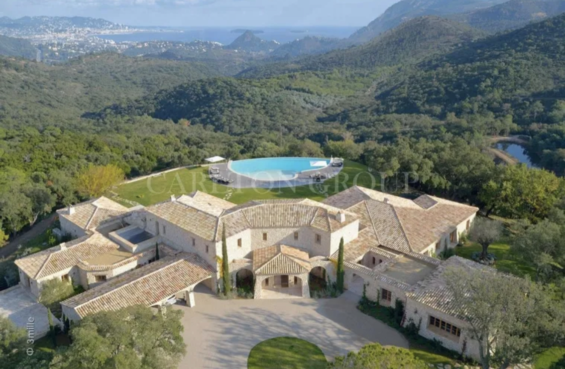Private Estate - Tanneron