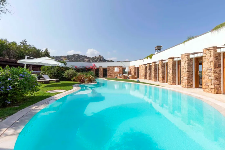 Villa - La MIata