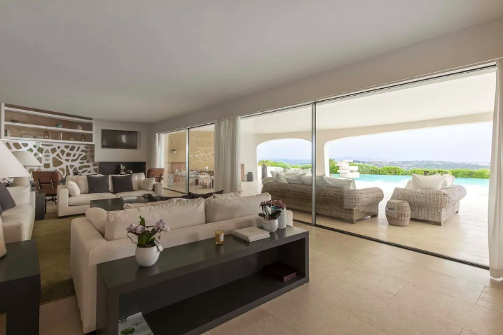 Villa Center - Porto Cervo
