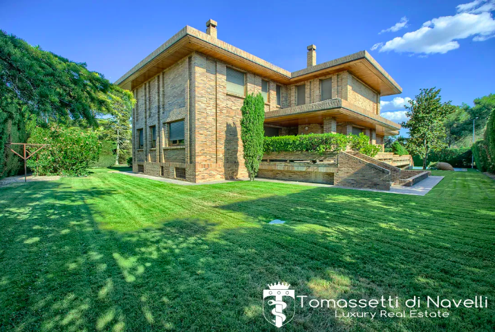 High Demand Villa in Madrid