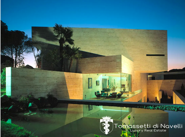 Luxury Mansion - Spain
