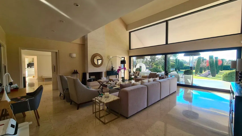 Wonderful Villa In The Best Area Of La Moraleja, Madrid