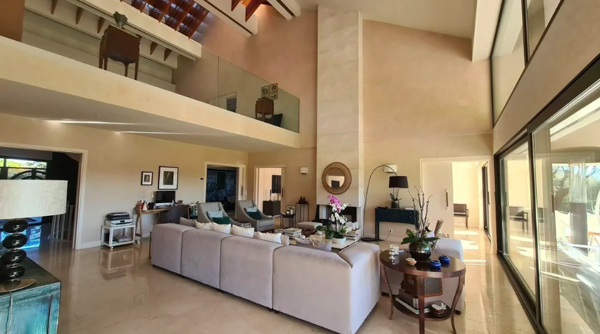Wonderful Villa In The Best Area Of La Moraleja, Madrid