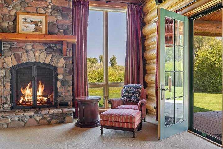 The Circle L Ranch Fish Creek House
